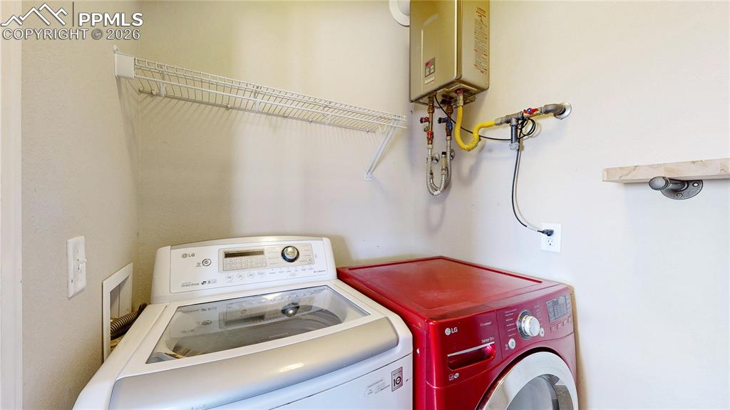 Image 16 of 46: Laundry