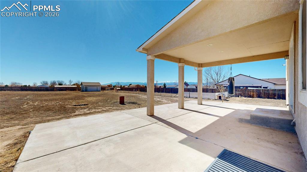 Image 39 of 46: Patio