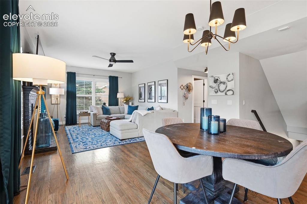Image 15 of 42: Dining Area