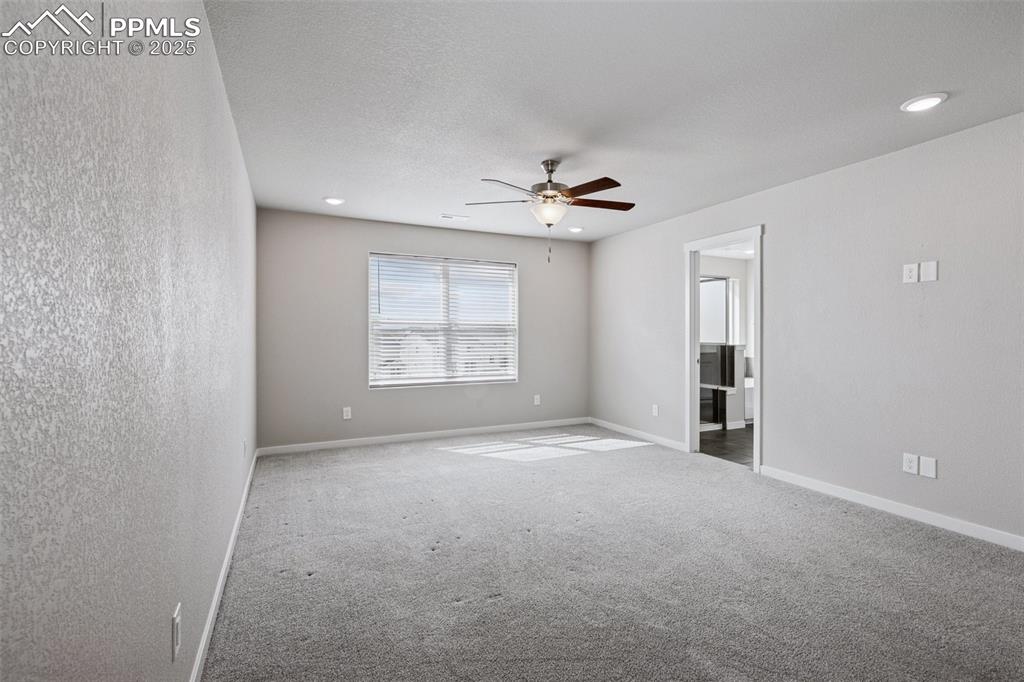 Image 19 of 38: Master Bedroom