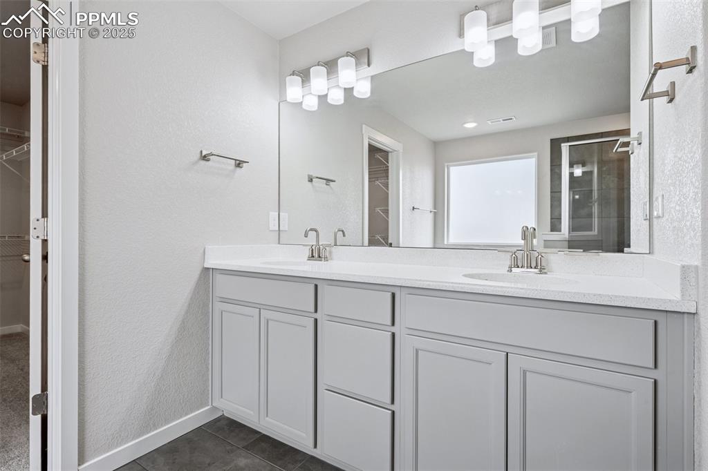 Image 22 of 38: Master Bathroom