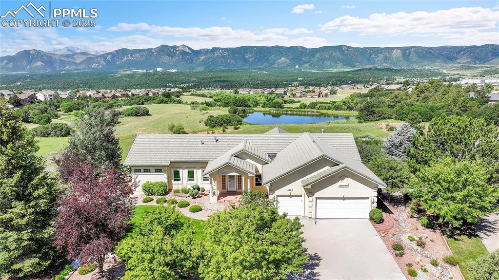 Caption: Welcome to Colorado Springs!
