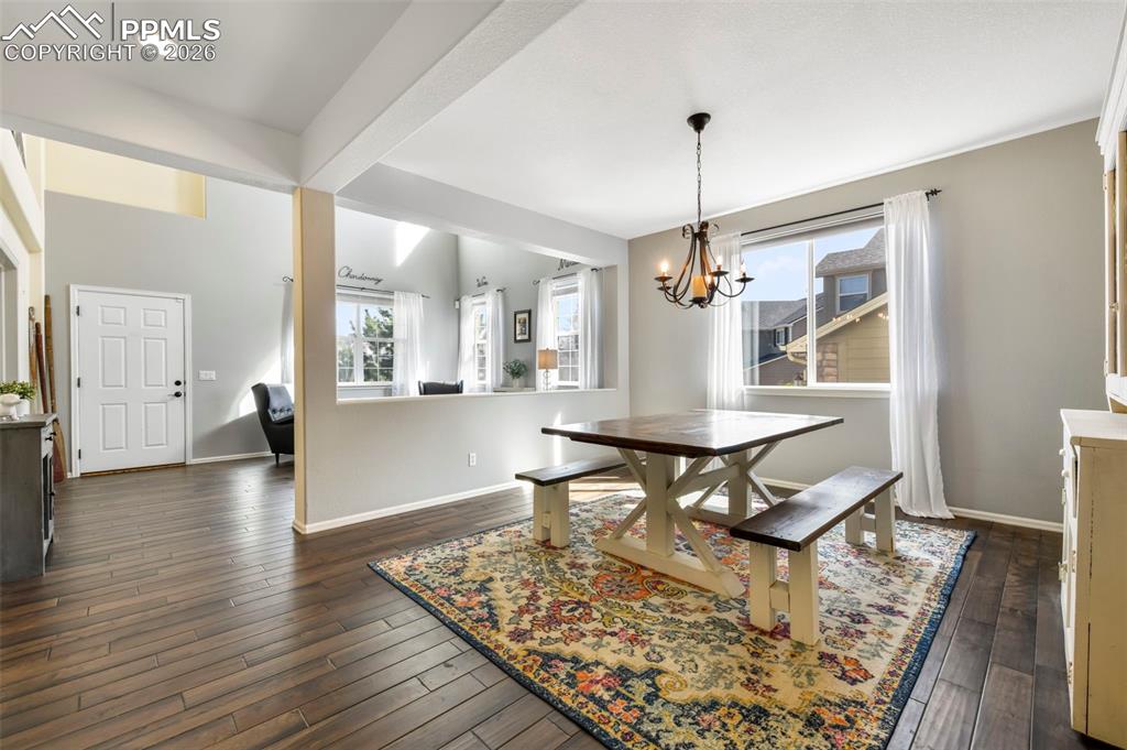 Image 9 of 50: Office