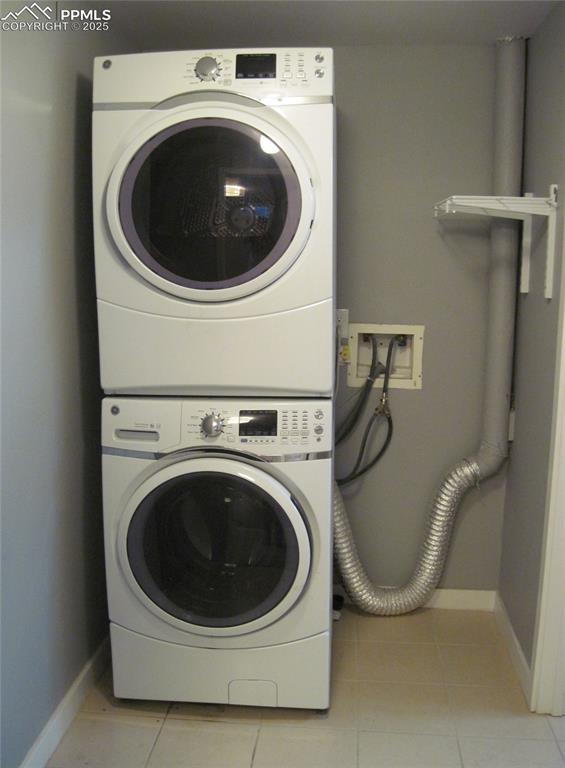 Image 26 of 44: Laundry