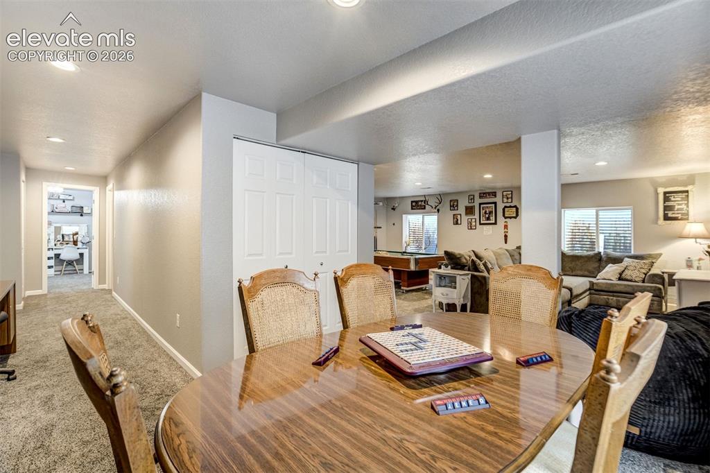Image 41 of 50: Dining Area