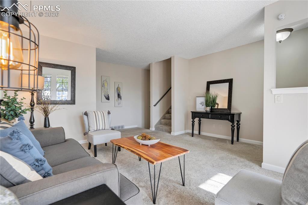 Image 8 of 31: Living Room