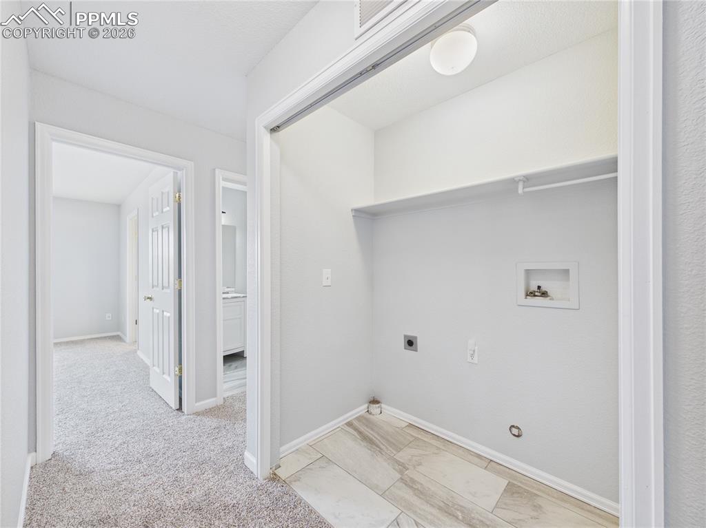 Image 22 of 46: Laundry