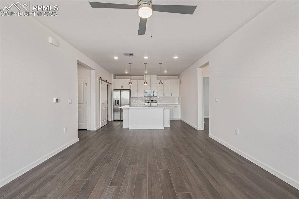 Image 3 of 22: Living Room