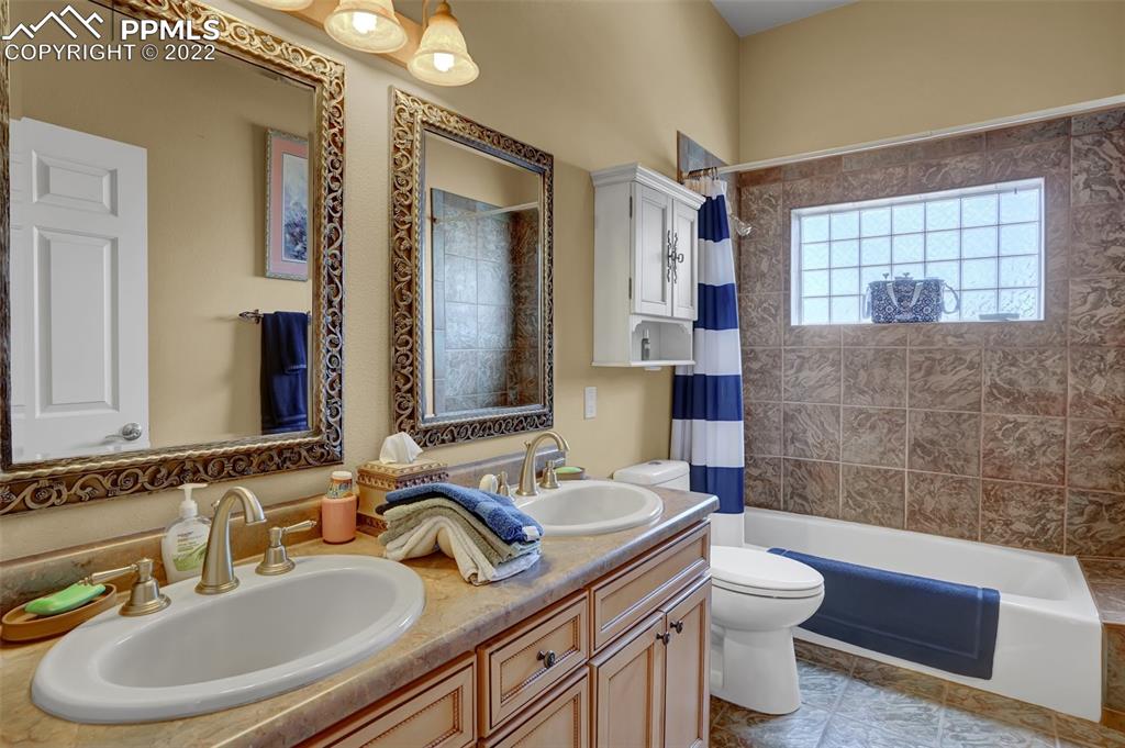 Listing 2499243, Image 22 of 39