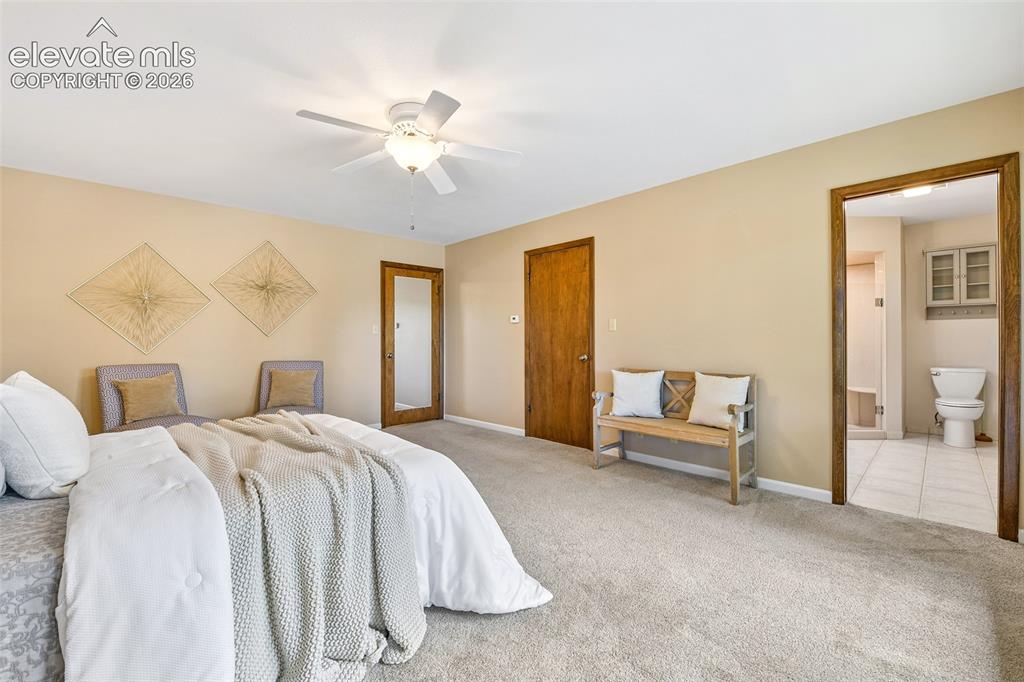 Image 18 of 49: Access to large walk-in closet and primary bath.