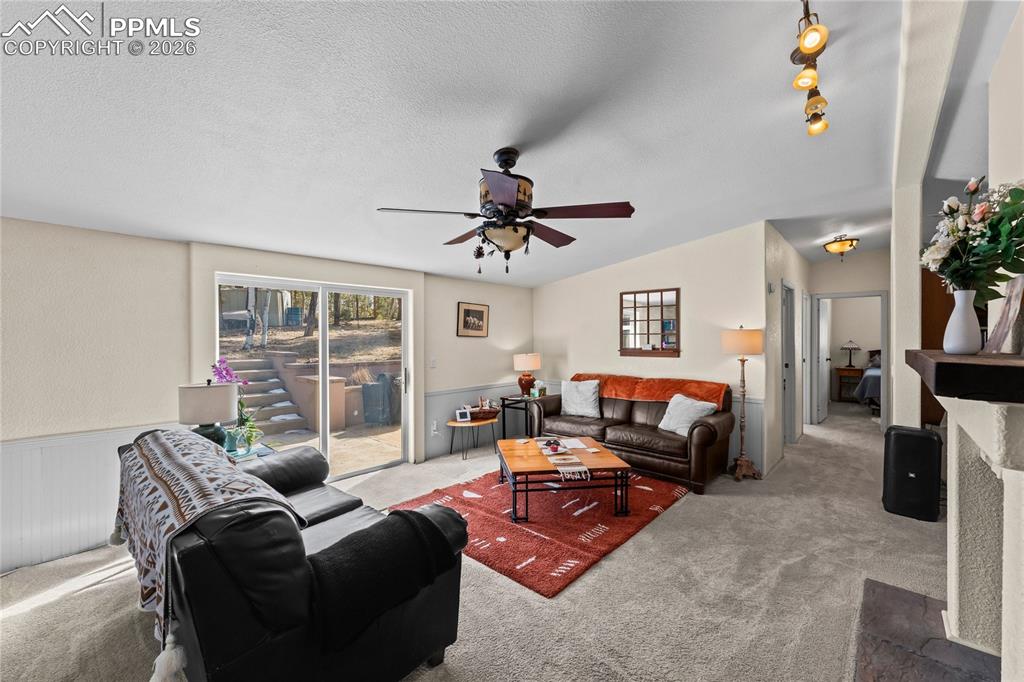 Image 10 of 36: Living Room