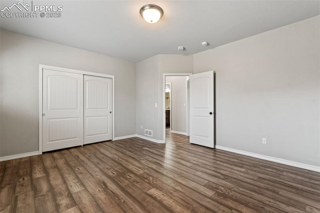 Image 36 of 45: Lower level bedroom