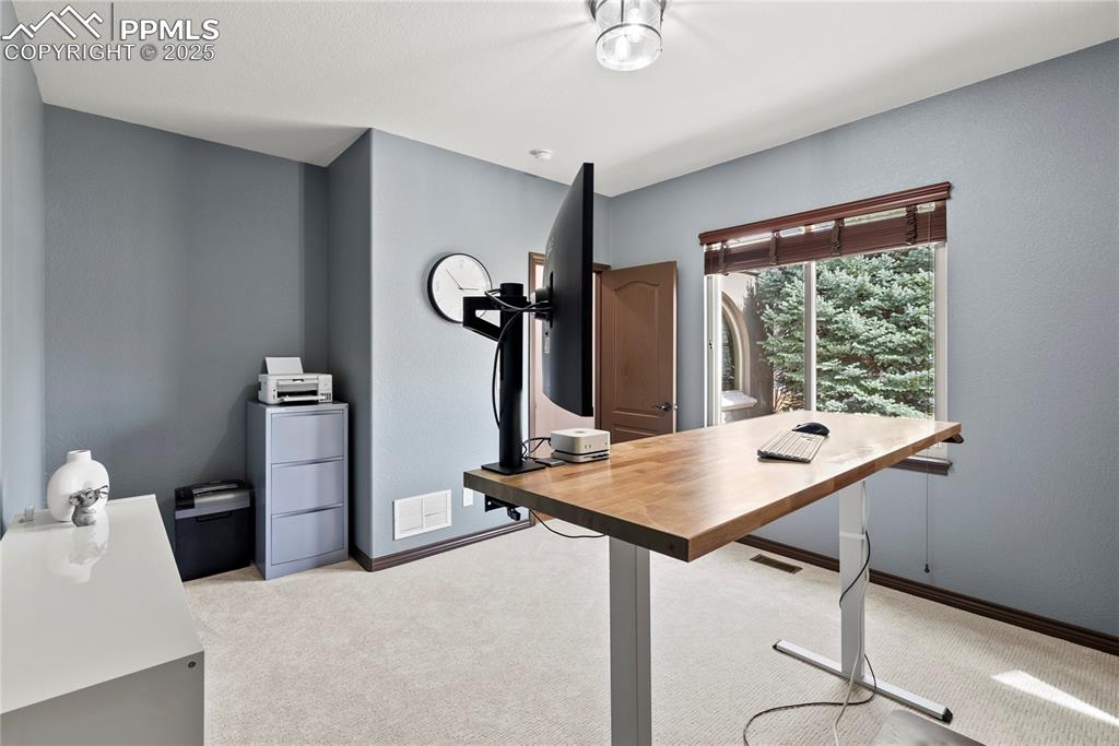 Image 9 of 48: Office