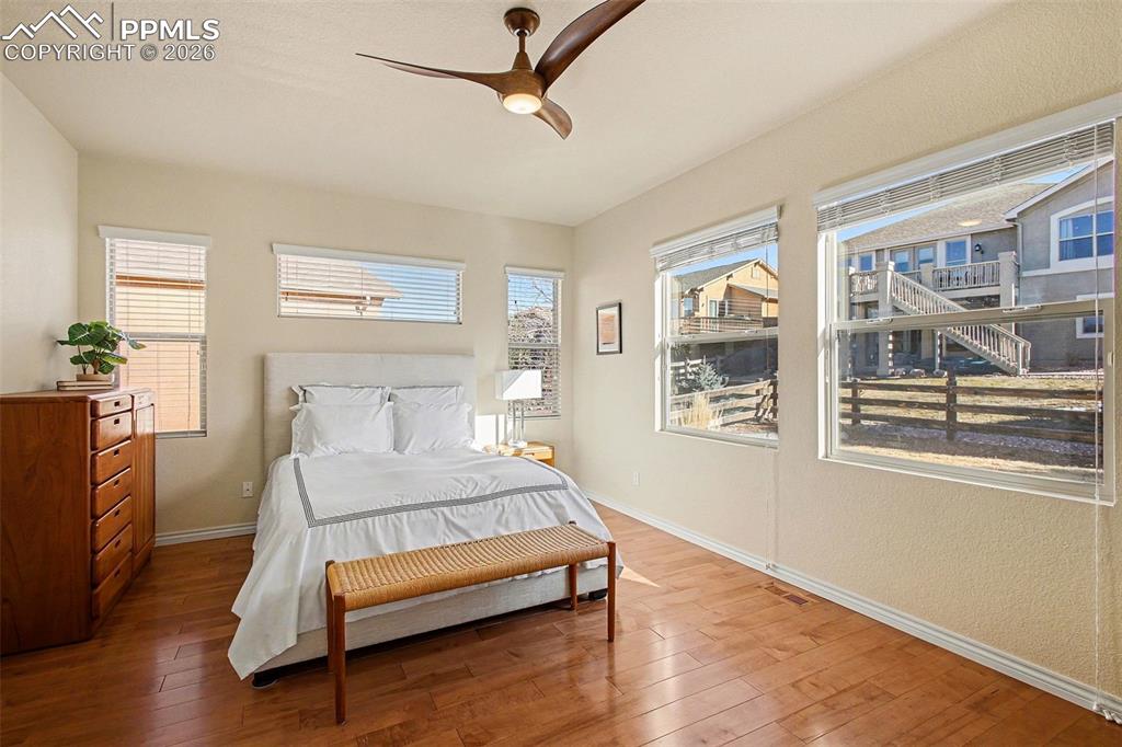 Image 25 of 45: Master Bedroom