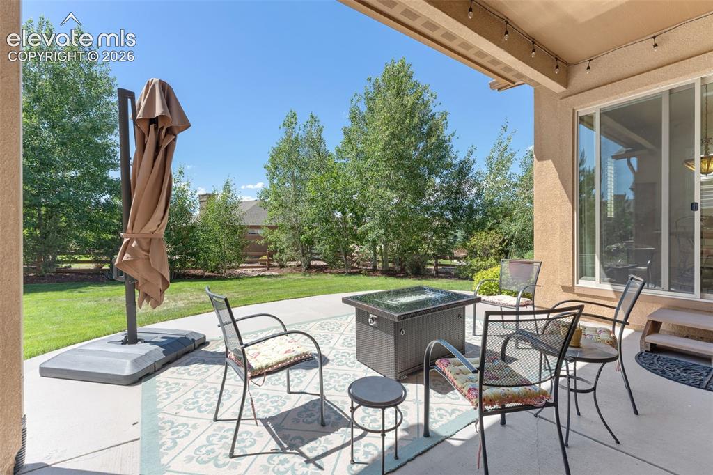 Image 41 of 46: Patio