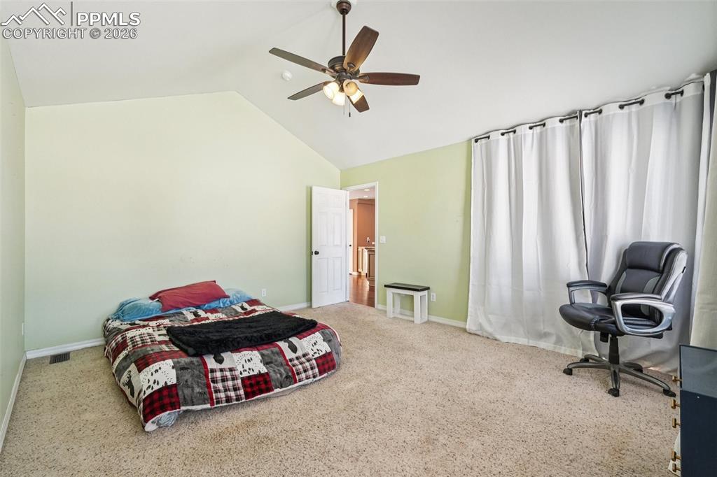 Image 22 of 50: Master Bedroom