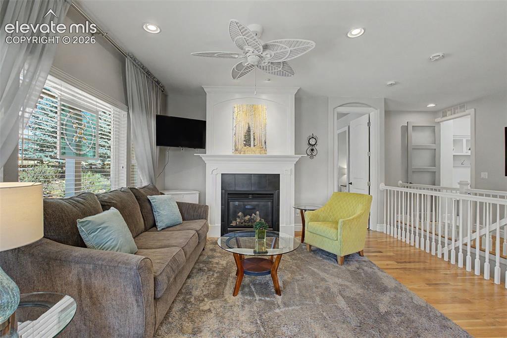 Image 6 of 38: Living Room