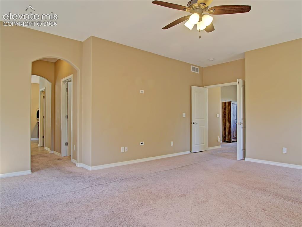 Image 25 of 44: Master Bedroom