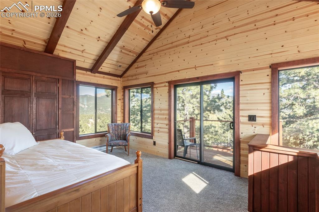 Image 28 of 39: Bedroom