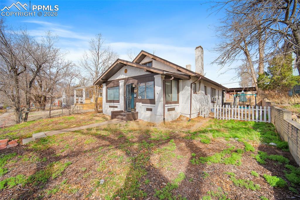 Image 29 of 30: Front of Structure