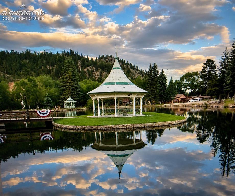 Image 29 of 29: Community