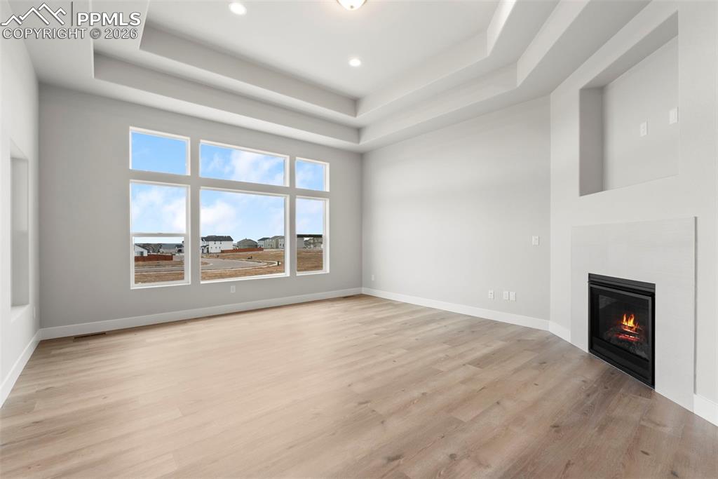 Image 15 of 50: Living Room