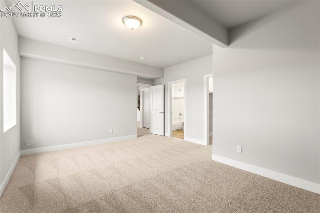 Image 45 of 50: Bedroom