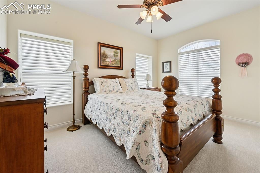 Image 24 of 49: Bedroom