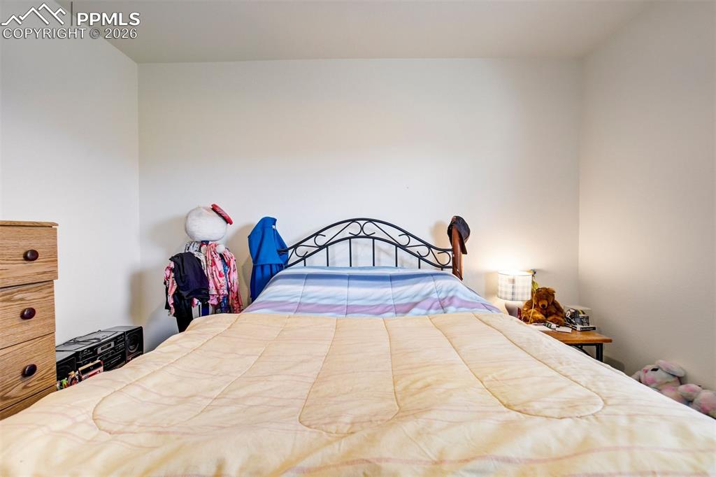 Image 24 of 48: Bedroom