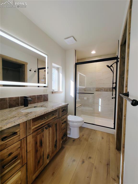 Image 15 of 40: Master Bathroom