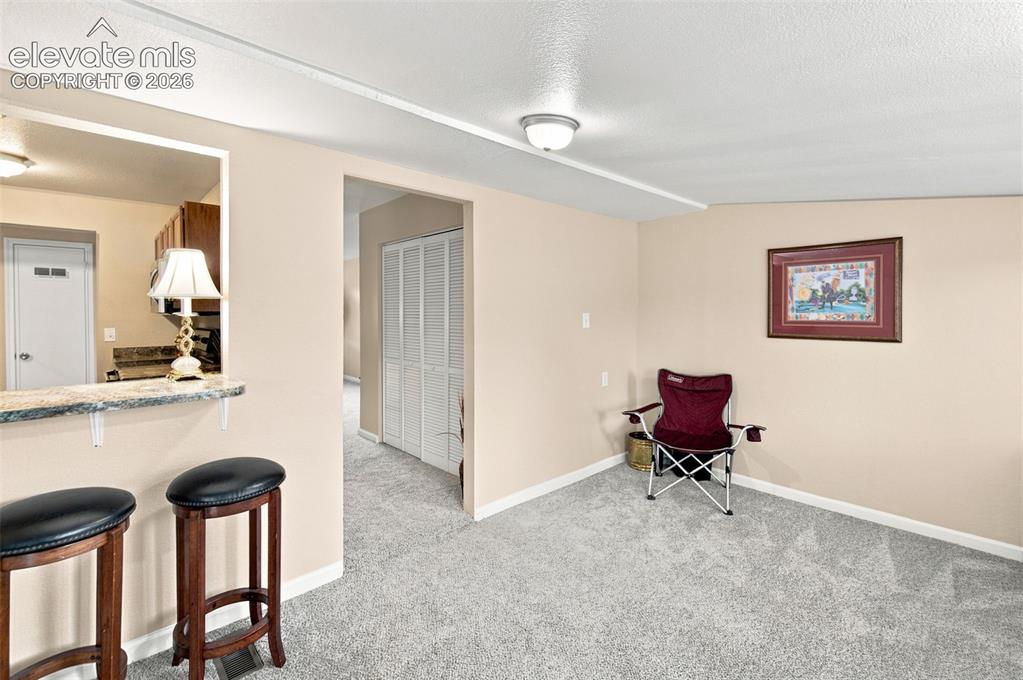 Image 13 of 31: Sitting Room