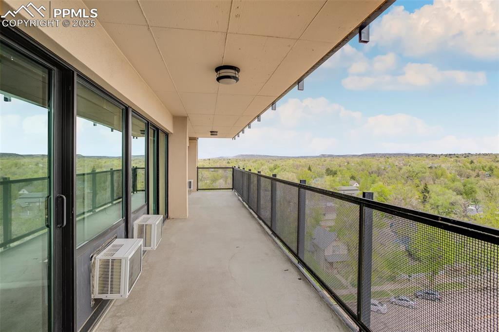 Image 20 of 28: Balcony
