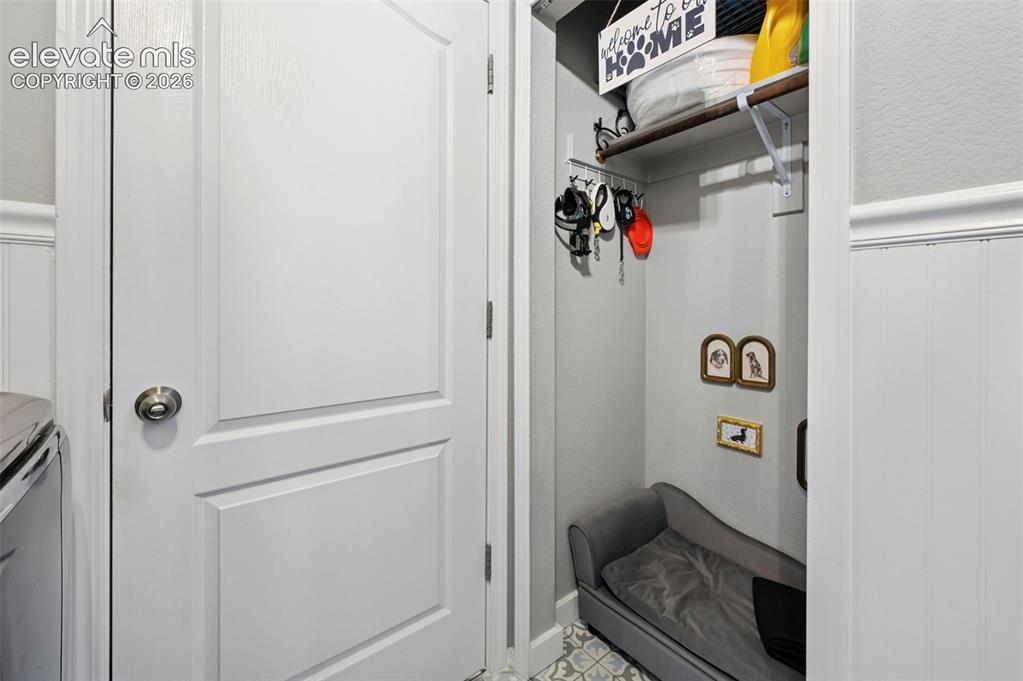 Image 26 of 50: Doggy ‘room’ in laundry room! 