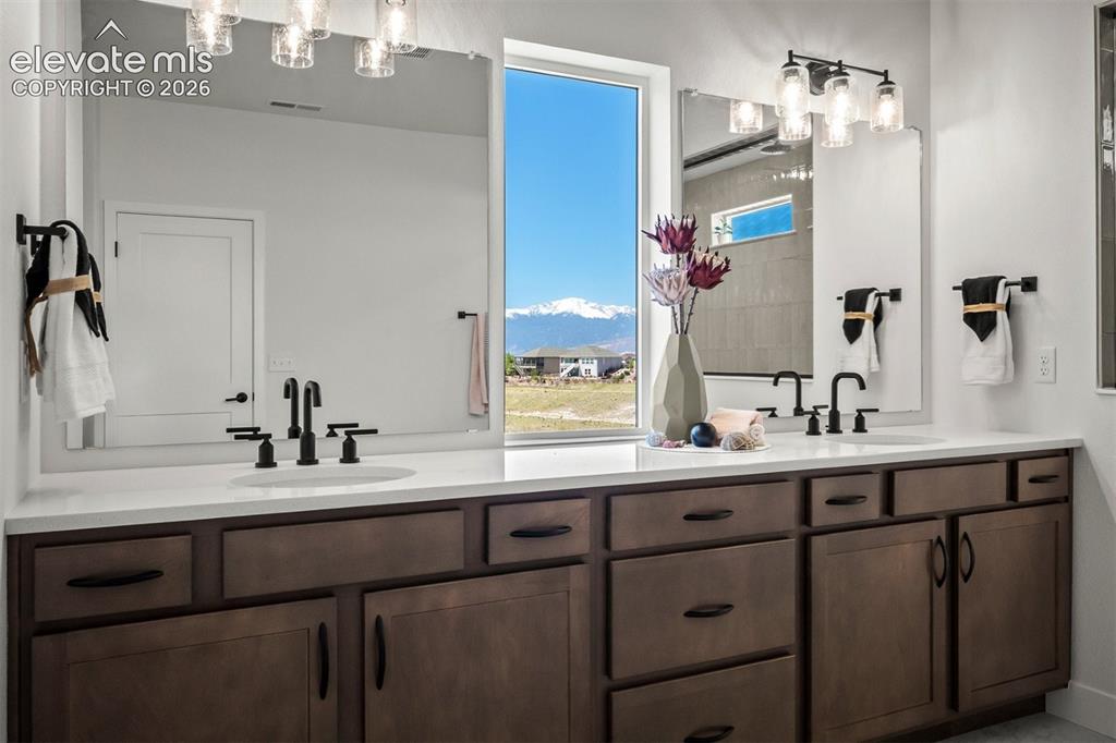 Image 22 of 38: Master Bathroom