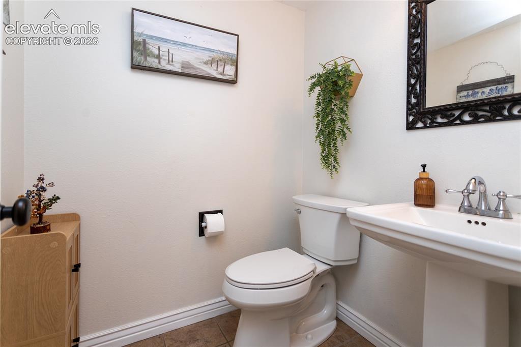 Image 18 of 43: Bathroom