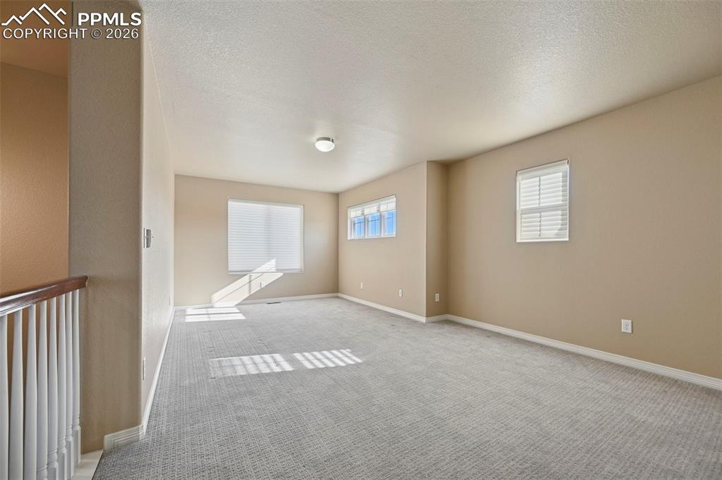 Image 20 of 38: Loft