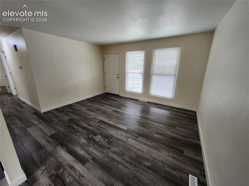 Image 8 of 15: Living Room