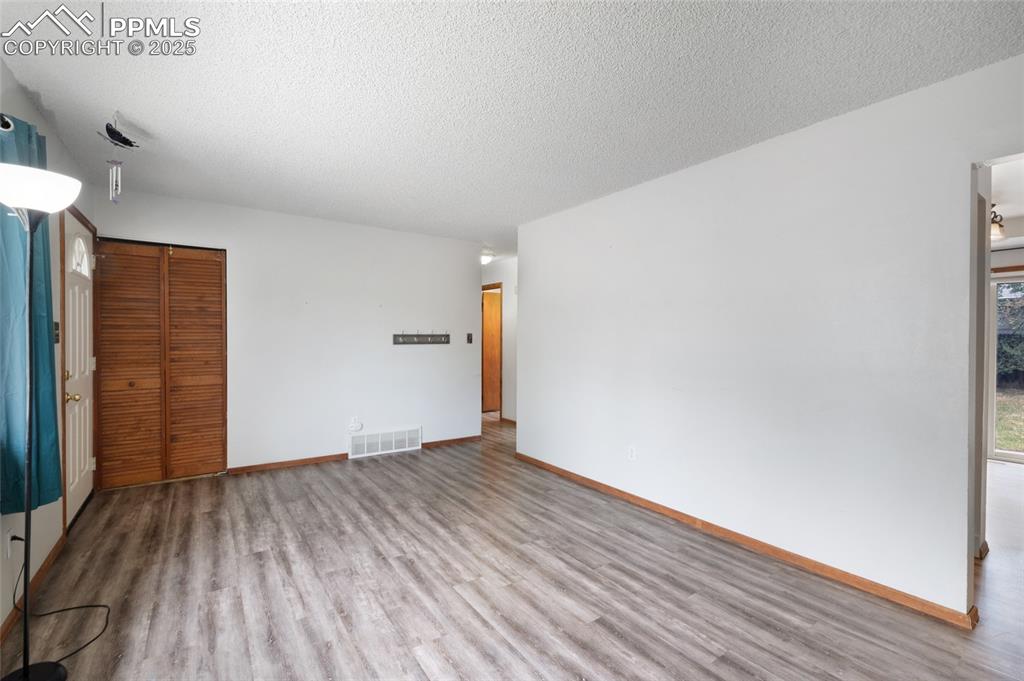 Image 6 of 39: Living Room