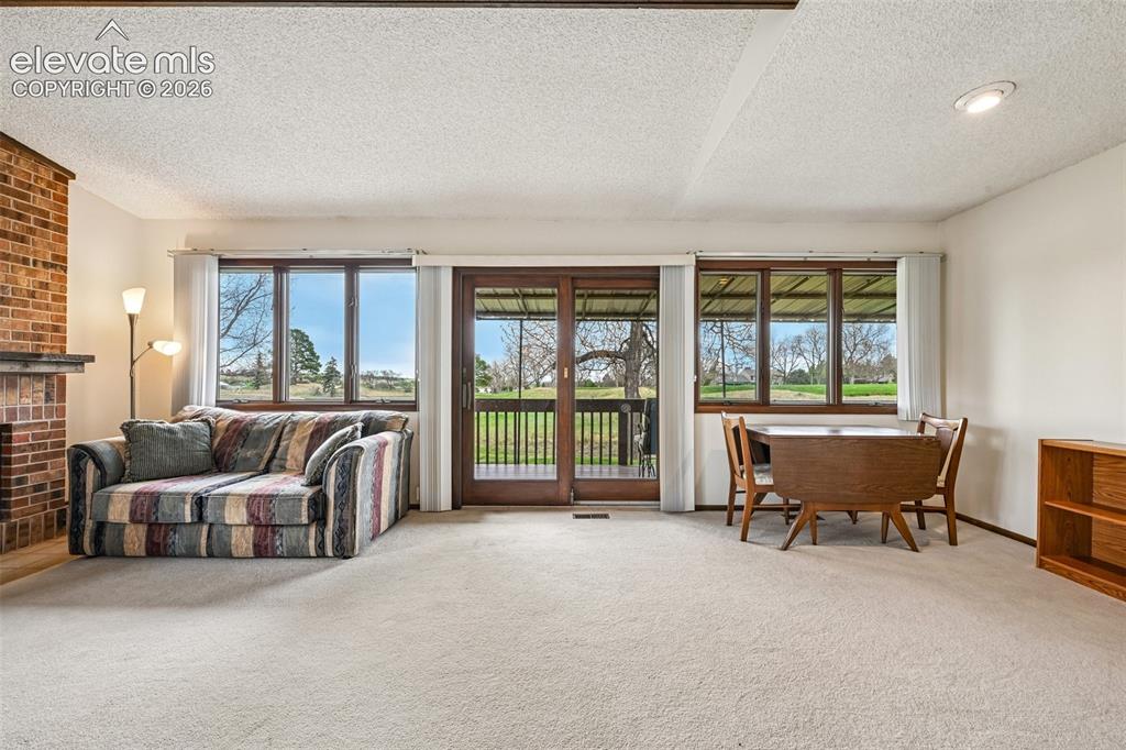 Image 11 of 30: The kind of space you can relax in