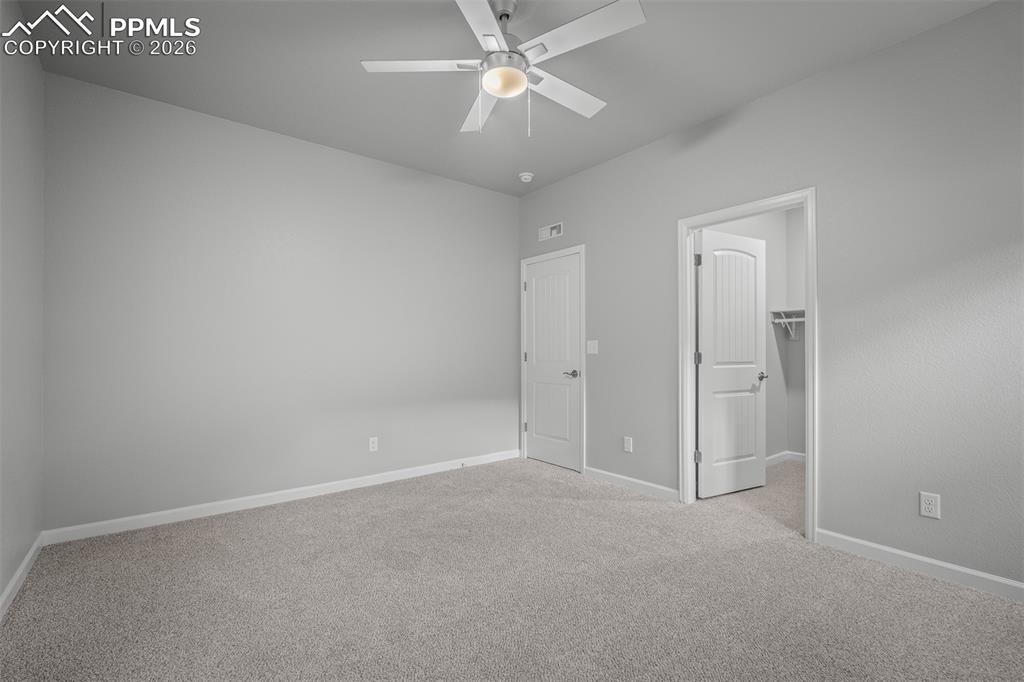 Image 41 of 49: Bedroom