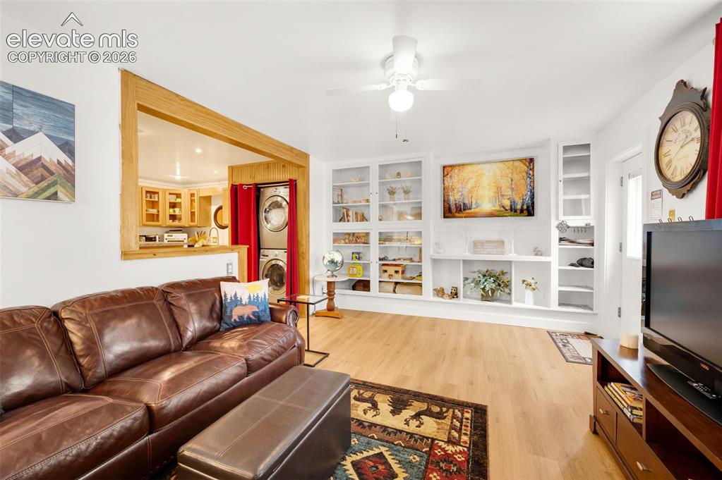 Image 15 of 28: Living Room