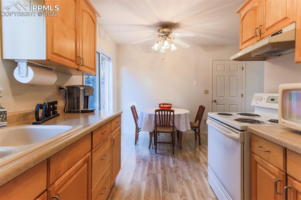 Listing 2536630, Image 10 of 31