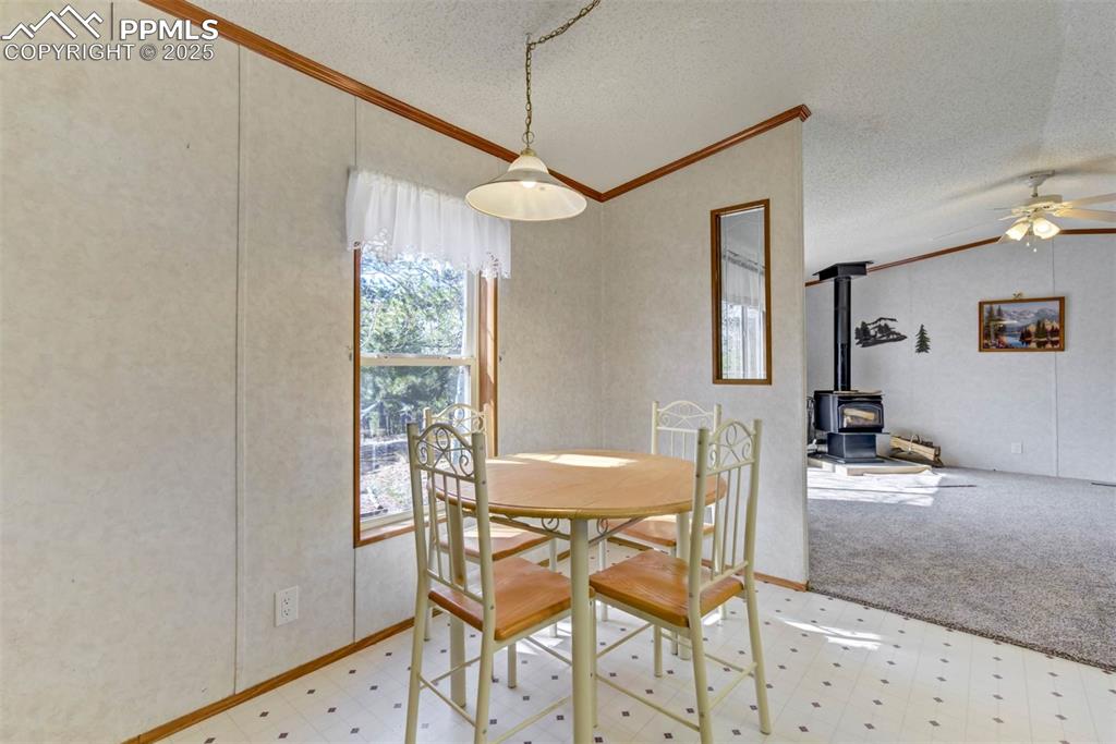 Image 15 of 47: Dining Area