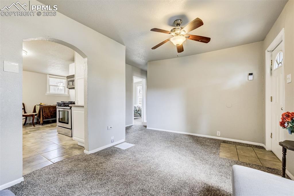 Image 14 of 43: Living Room