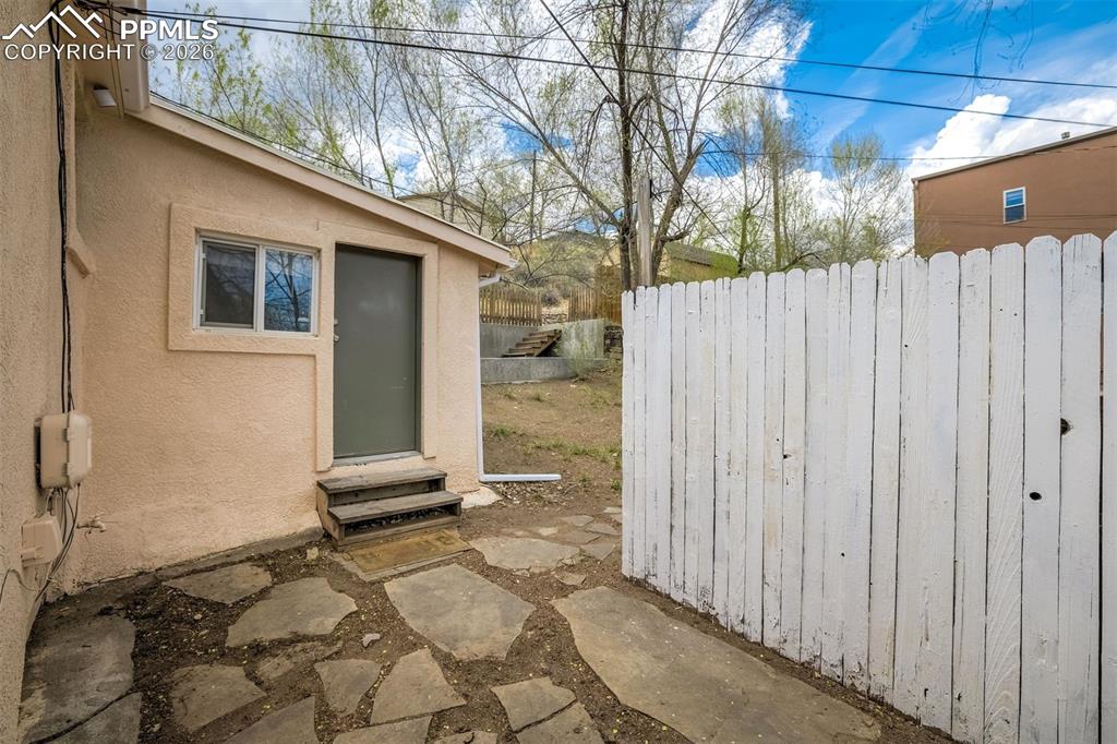 Image 42 of 43: Patio