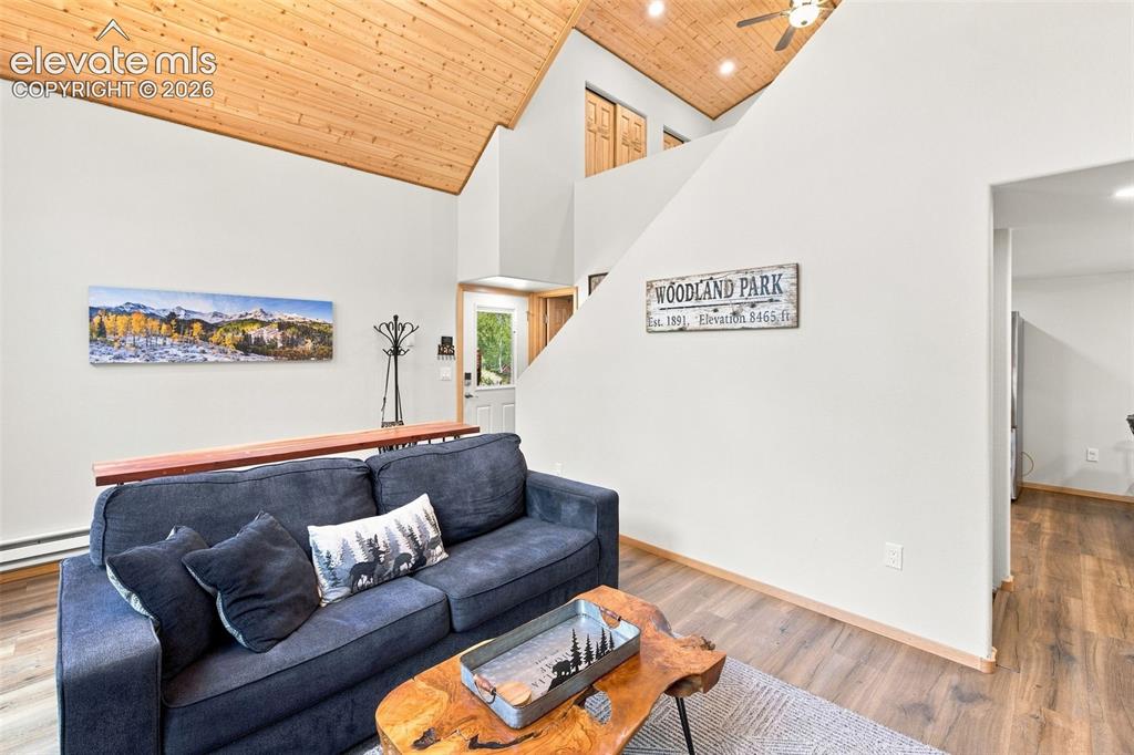Image 11 of 45: Living Room