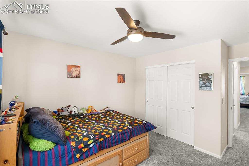 Image 16 of 29: Bedroom