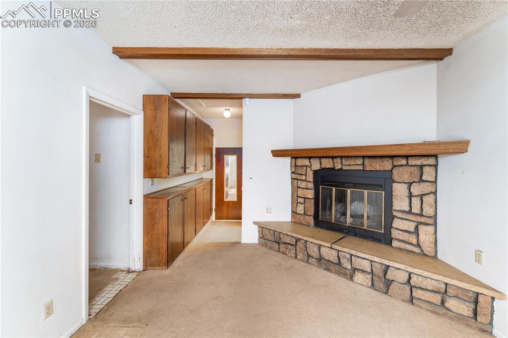 Image 10 of 28: Living Room