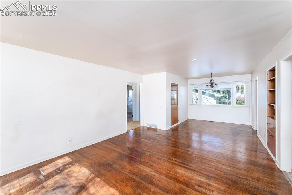 Image 5 of 28: Other