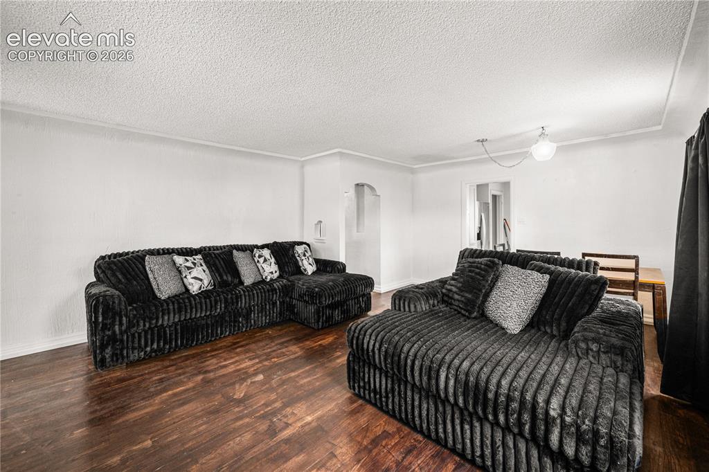 Image 10 of 29: Living Room